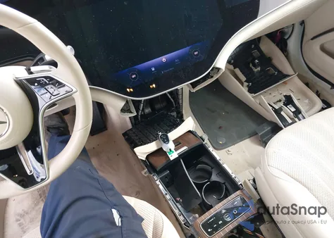 2023 Mercedes-Benz Eqs 580 4Matic from USA, damaged, VIN W1KCG4EB8PA035518